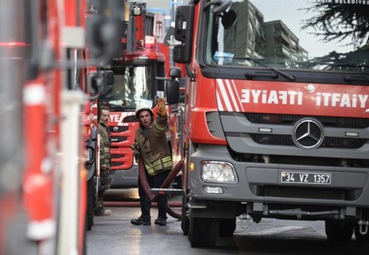 Τουρκία: Πάνω από 50.000 άνθρωποι απομακρύνθηκαν από τα σπίτια τους λόγω των πυρκαγιών