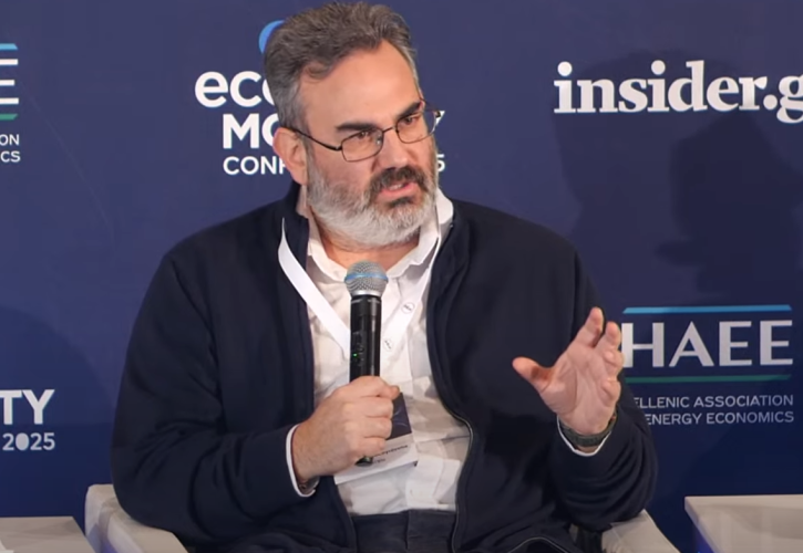 Μπακογιάννης: Οι προκλήσεις για τη βιώσιμη κινητικότητα – Ελκυστικές δημόσιες συγκοινωνίες και μικροκινητικότητα