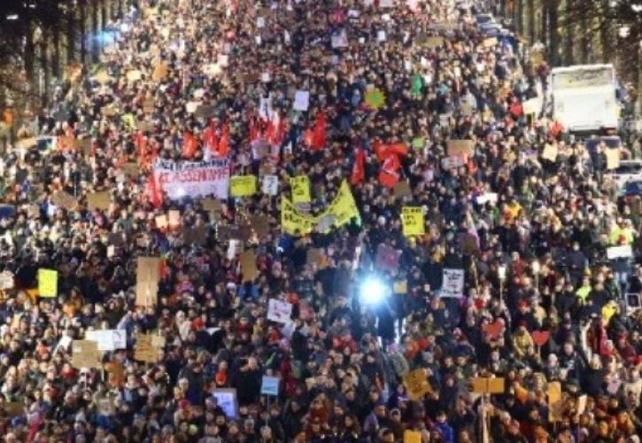 Γερμανία: Διαδηλώσεις σε όλη τη χώρα εναντίον της ακροδεξιάς