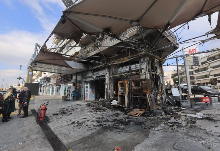 Στόχος εμπρηστών πρατήριο υγρών καυσίμων στην Αργυρούπολη