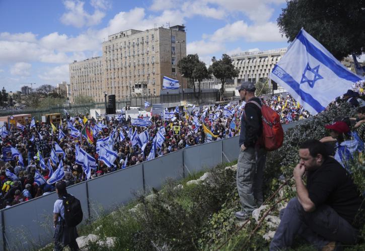 Ισραήλ: Μεγάλη διαδήλωση κατά του Νετανιάχου στην Ιερουσαλήμ