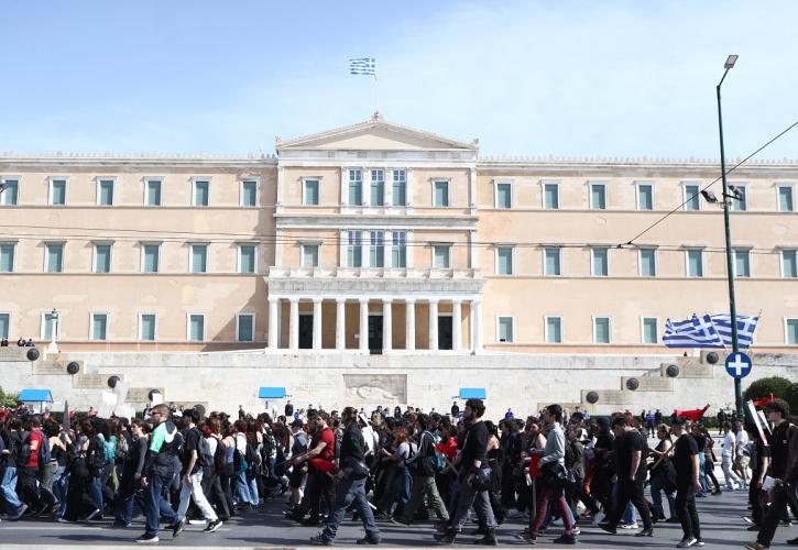 Ολοκληρώθηκε η πορεία για τα Τέμπη - Κανονικά διεξάγεται η κυκλοφορία