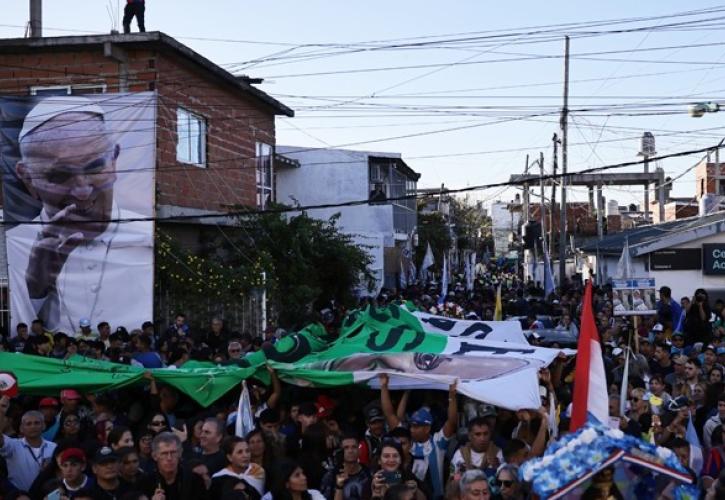 Αργεντινή: Το «ύστατο χαίρε» στον πάπα Φραγκίσκο