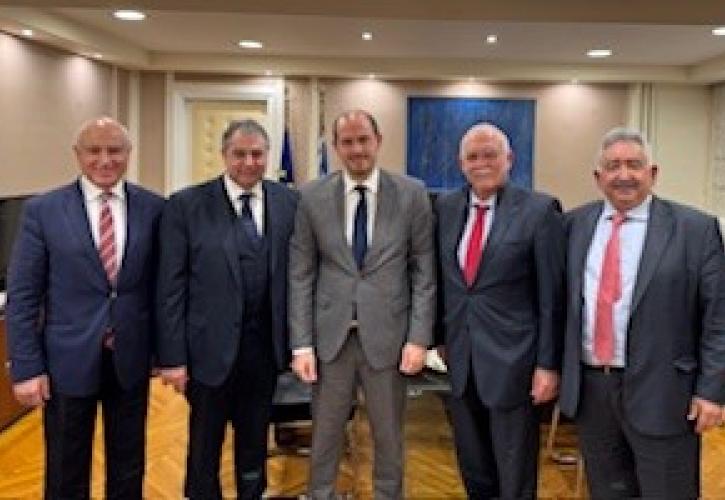 Συνάντηση ΕBEΠ με Γ. Κώτσηρα για «εξαγωγικές μεταρρυθμίσεις»