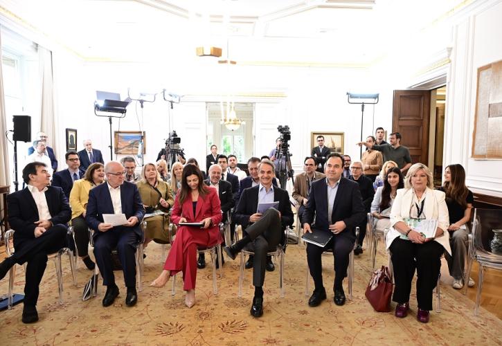 Εθνική Στρατηγική κατά της βίας ανηλίκων - Δείτε live την παρουσίαση