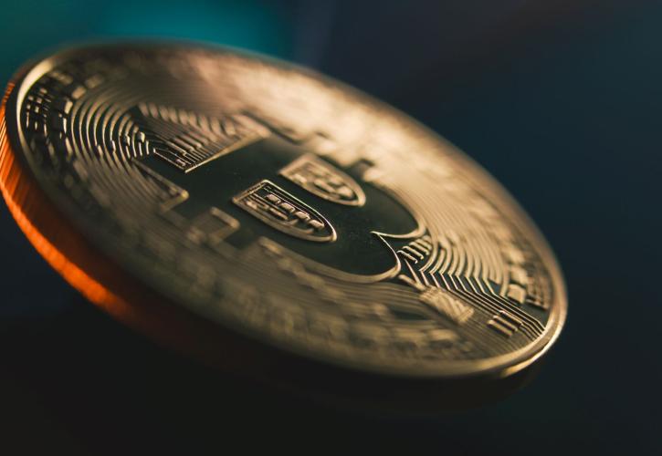 Bitcoin: Ξεπέρασε τα 100.000 δολάρια για πρώτη φορά από τον Φεβρουάριο