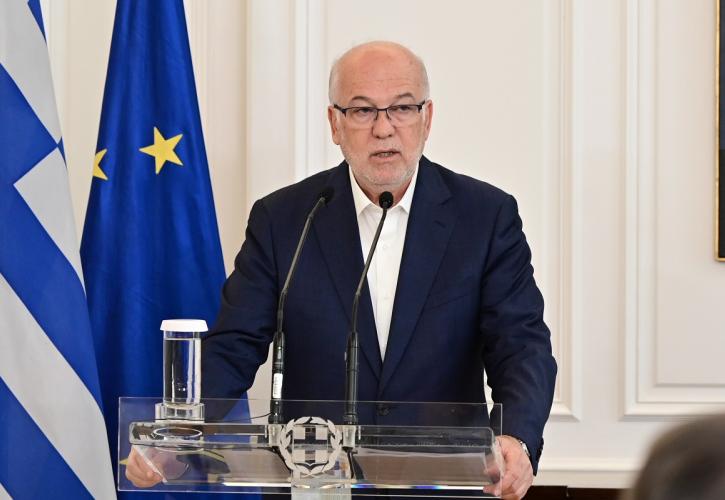 Φλωρίδης: Οι ανήλικοι δεν θα φυλακίζονται αλλά θα έχουν ήπια αναμορφωτικά μέτρα