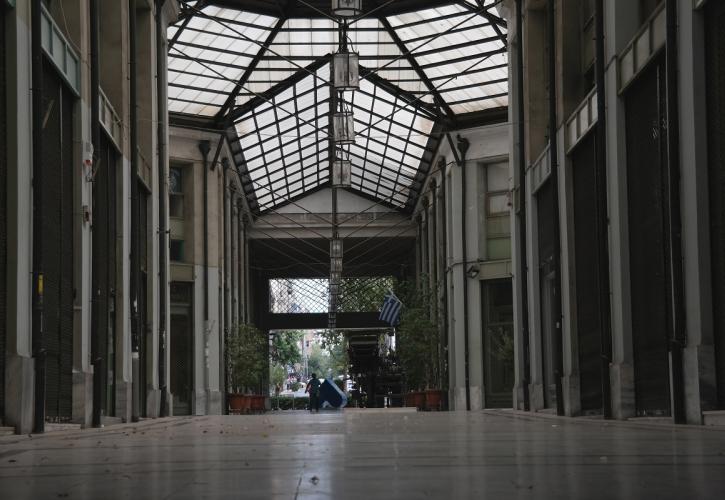 Η Alpha Bank χρηματοδοτεί την ανάπλαση της Στοάς Αρσακείου