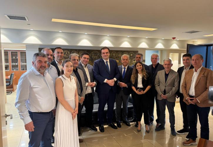 Συνάντηση ΚΕΕΕ με τον ΥΠΕΘΟ, Kυριάκο Πιερρακάκη