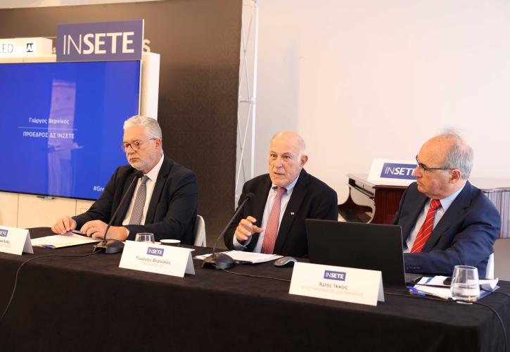 ΙΝΣΕΤΕ: Στα 30,2 δισ. ευρώ το 2024 η άμεση συνεισφορά του τουρισμού στην ελληνική οικονομία