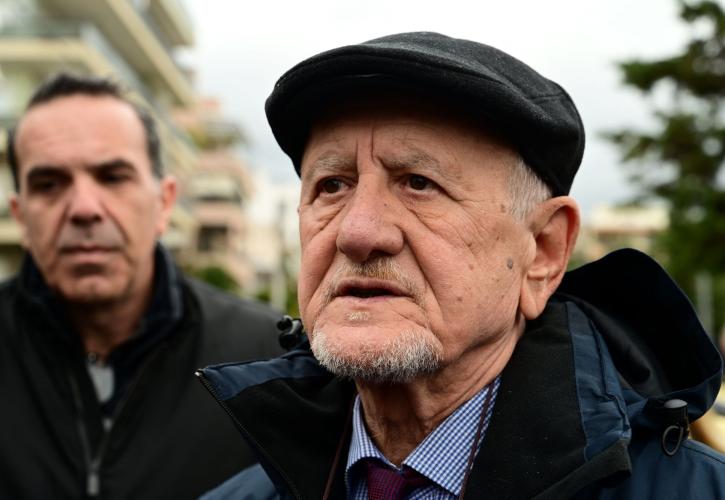 Εισβολή του προέδρου του ΣΑΤΑ στο γραφείο του Κυρανάκη