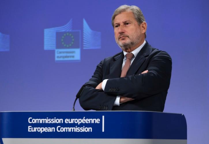 Ο Γιοχάνες Χαν ειδικός απεσταλμένος της Κομισιόν για την Κύπρο
