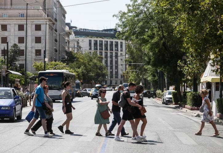 Πρόστιμα και σε πεζούς στον νέο ΚΟΚ