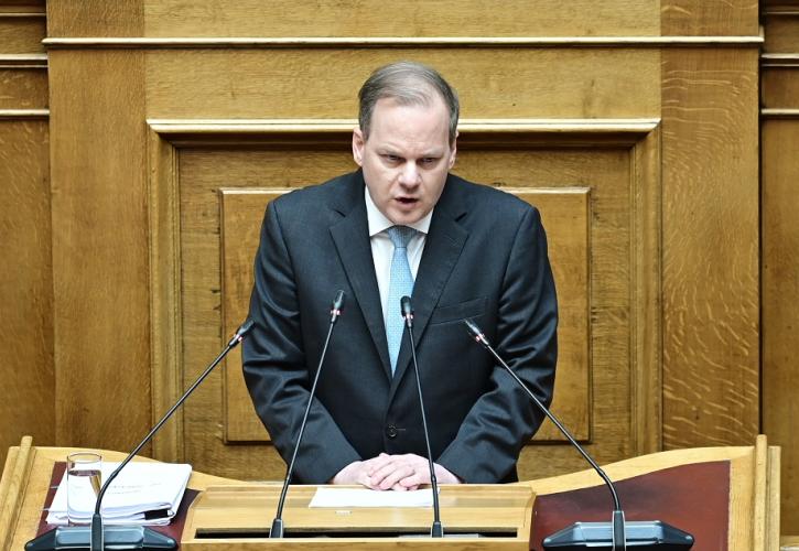 Καραμανλής: Στηρίζω την πρόταση της ΝΔ - Δεν πρόκειται να κρυφτώ πίσω από καμία ασυλία