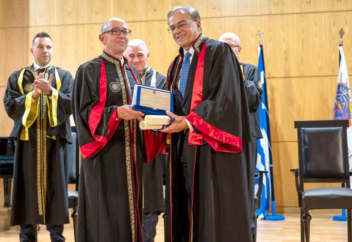 Επίτιμος διδάκτορας του Πανεπιστημίου Μακεδονίας ο Γκίκας Χαρδούβελης