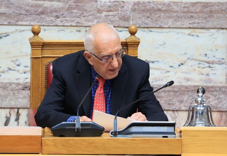 Βουλή: Συλλυπητήρια Νικήτα Κακλαμάνη για το θάνατο του πρώην βουλευτή Μάνου Φραγκιαδουλάκη