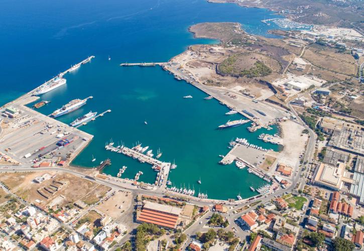 Πέντε δεσμευτικές προσφορές για τον Λιμένα Λαυρίου
