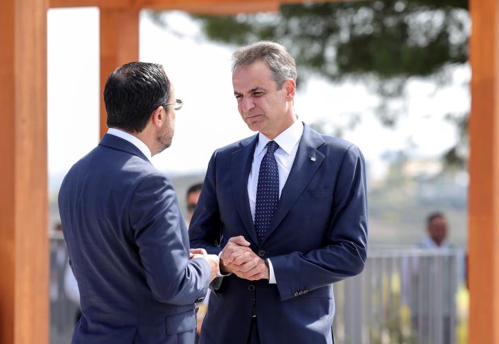 Επικοινωνία Μητσοτάκη - Χριστοδουλίδη για Μέση Ανατολή