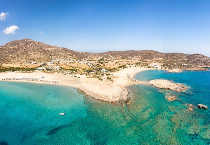 Ίος: To Μαγγανάρι ξεχωρίζει ως η ομορφότερη ελληνική παραλία για τους Ιταλούς​​​​