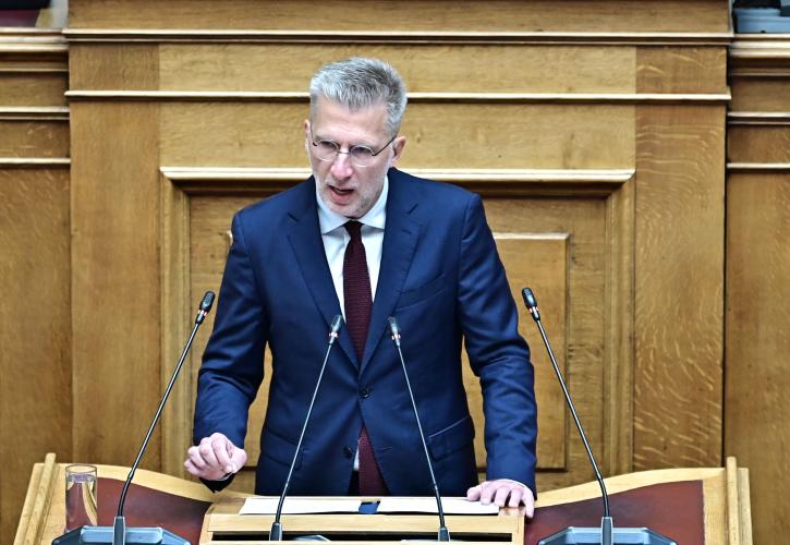 Σκέρτσος: Οι 4 λέξεις που πρέπει να βάλουμε στο πολιτικό μας λεξιλόγιο