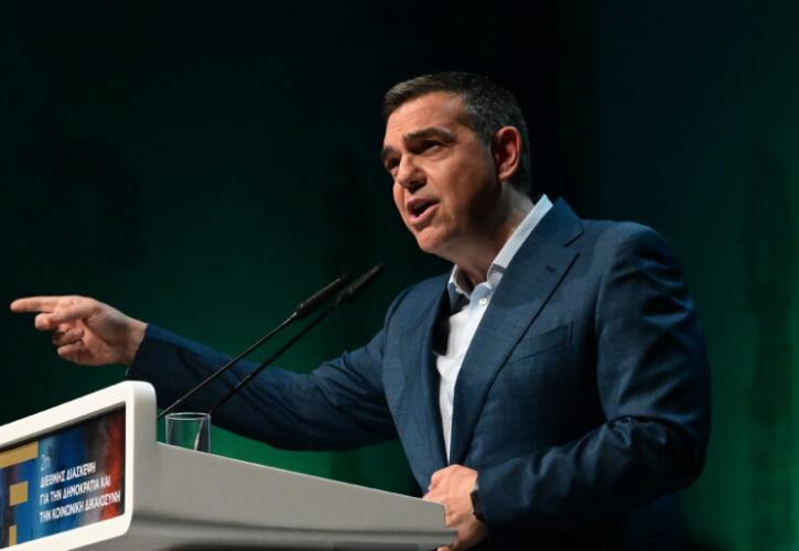 Επιστρέφει και βάζει φωτιά στο σκηνικό ο Αλέξης - Η νέα ορολογία - Το beef Πολάκη-Μωραΐτη στα social