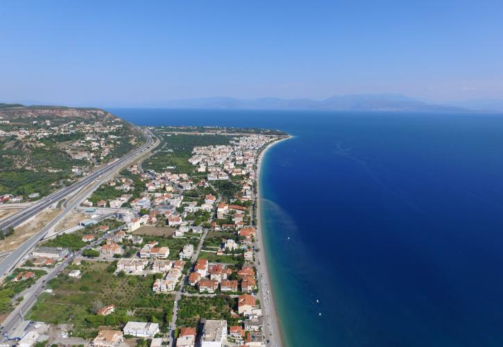 ΕΤΑΔ: Διαγωνισμός για εκμίσθωση παραθαλάσσιου γεωτεμαχίου με ακίνητο στην Ακράτα