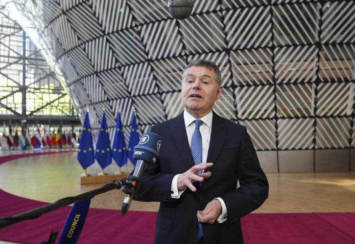 Επανεξελέγη πρόεδρος του Eurogroup o Πασκάλ Ντόναχιου
