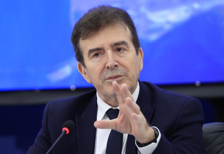 Χρυσοχοΐδης: Στο μεταναστευτικό είμαστε μόνοι μας, δεν έχουμε άλλη επιλογή από το να φυλάμε τα σύνορά μας