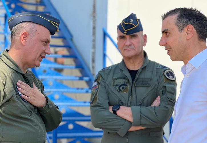 Θεμιστοκλέους από Ελευσίνα: Πάνω από 10.000 αεροδιακομιδές τα τελευταία χρόνια από το ΕΚΑΒ