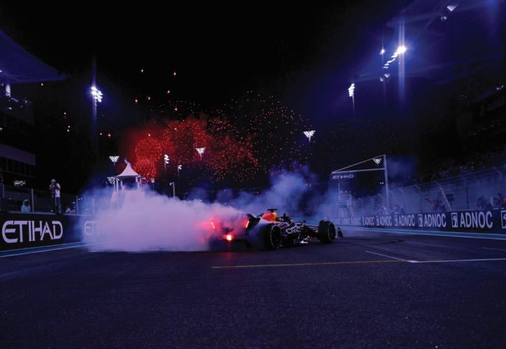 Η Celestyal εγκαινιάζει την κρουαζιέρα Abu Dhabi F1 με τον David Coulthard
