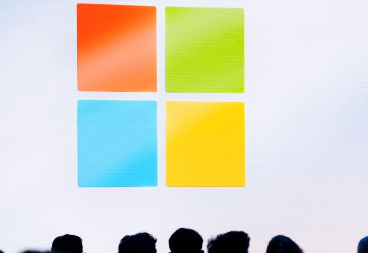 Microsoft: Δεύτερη πολυτιμότερη εισηγμένη στον κόσμο με κεφαλαιοποίηση 4 τρισ. δολαρίων