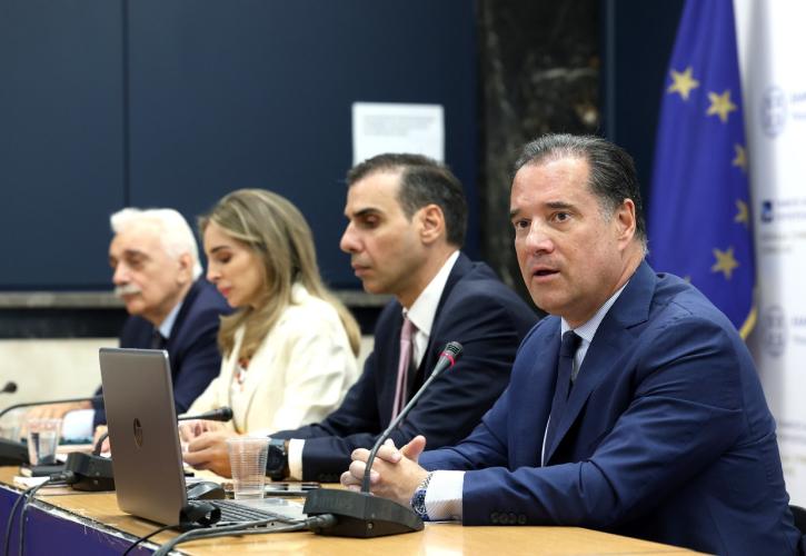 «Βραχιολάκι» στα νοσοκομεία: Υποδιπλασιάστηκε η αναμονή των ασθενών στα Επείγοντα