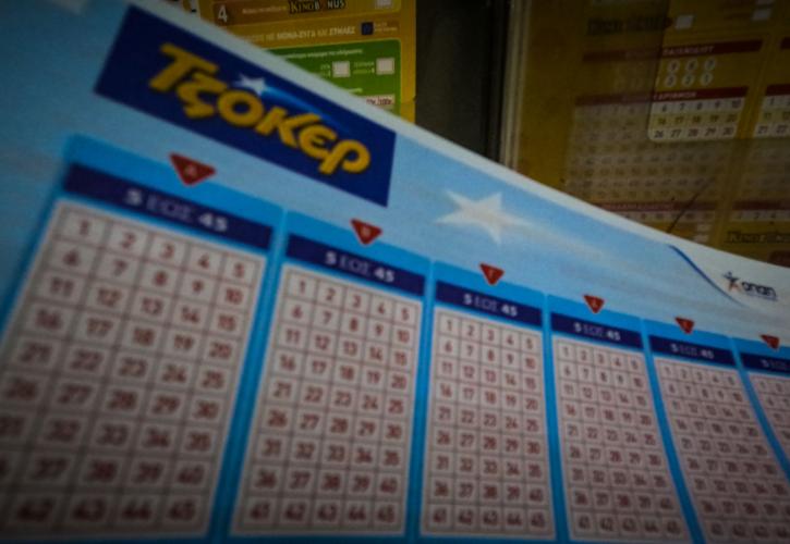Τζόκερ: Η κλήρωση για τα 17 εκατ. ευρώ - Oι τυχεροί αριθμοί