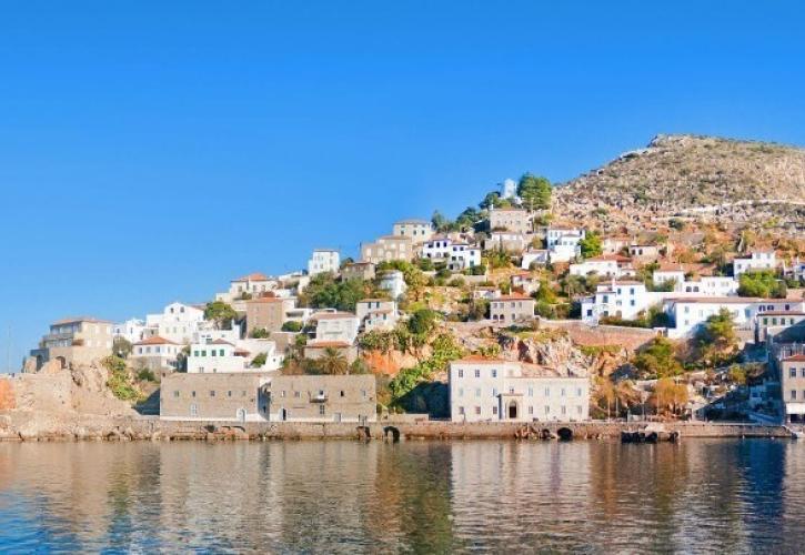 Μόνο με άδεια τα οχήματα στην Ύδρα