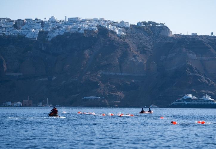 Santorini Experience 2025: Κολύμβηση από την Καρδιά του Ηφαιστείου της Σαντορίνης