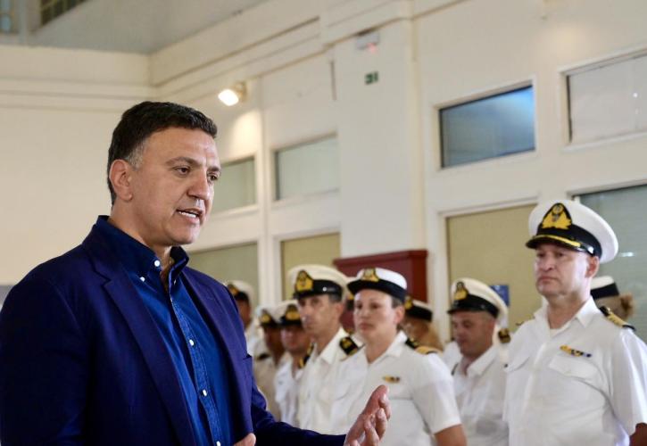 Κικίλιας: Διαρκείς έλεγχοι στην ακτοπλοΐα σε ημερόπλοια - Νέα εγκύκλιος