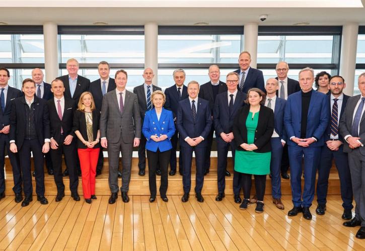 ACEA προς Κομισιόν: «Είμαστε απογοητευμένοι από την έλλειψη ρεαλιστικού σχεδίου για την ηλεκτροκίνηση»
