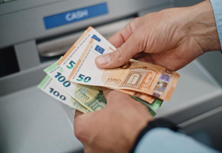 ΑΤΜ τραπεζών: Τι αλλάζει από σήμερα