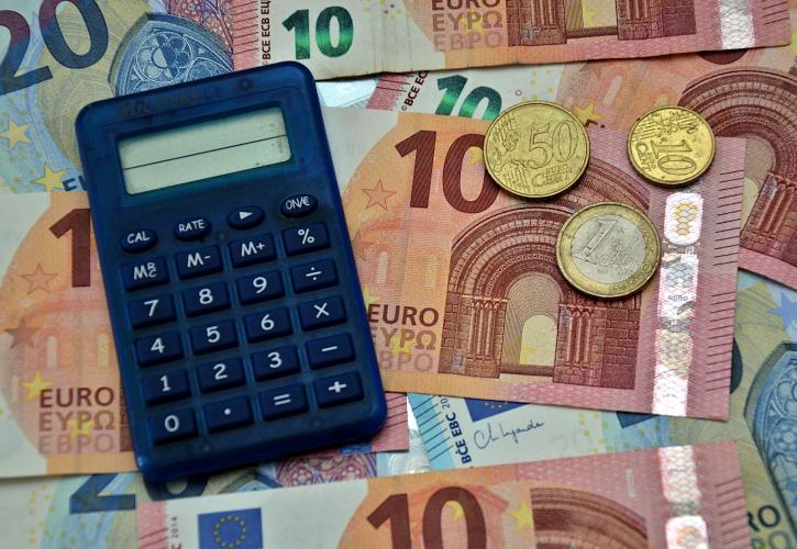 Φορολογική κλίμακα: «Κλειδώνουν» αλλαγές στους συντελεστές - «Στοπ» στην τιμαριθμοποίηση λόγω δημοσιονομικού κόστους