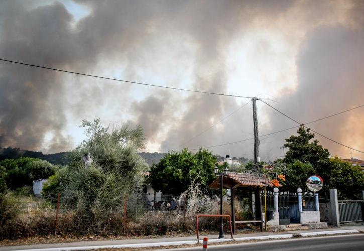 Πυρκαγιά στην Αχαΐα: Προσωρινή διαμονή πυρόπληκτων