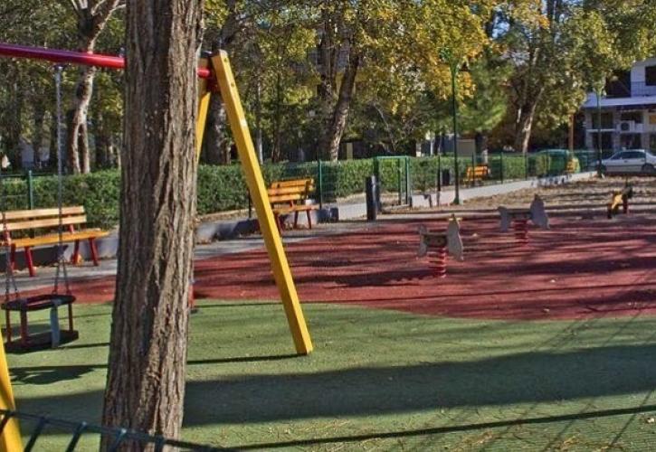 Γιαννόπουλος: Ίσες ευκαιρίες σε όλα τα παιδιά μέσω της δημιουργίας 19 παιδικών χαρών και για ΑμεΑ