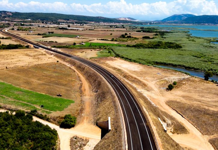 AKTOR: Έδωσε σε κυκλοφορία τη σύνδεση της Λευκάδας με τον Δυτικό Άξονα ταχύτερα από το προβλεπόμενο