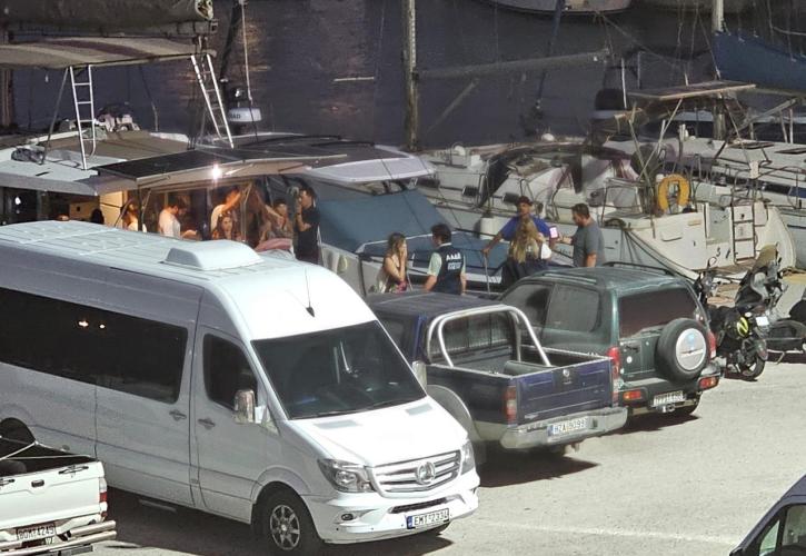 ΑΑΔΕ - Επιχείρηση «Κρουαζιέρα θα σε πάω»: Φοροδιαφυγή σε ημερόπλοια της Σαντορίνης