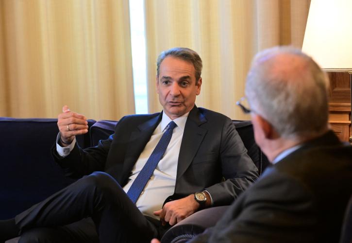 Μητσοτάκης σε Τασούλα: Το αναπτυξιακό πλεόνασμα θα επιστρέφει στην κοινωνία με δίκαιο τρόπο