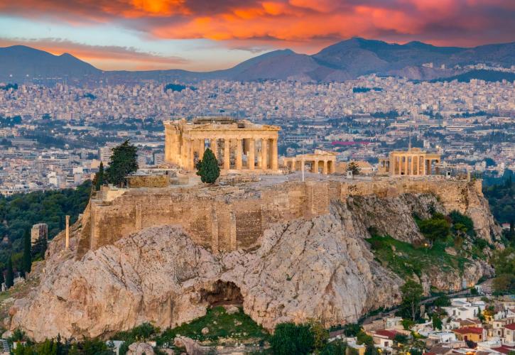 ΟΟΣΑ: «Χρυσή» η Ελλάδα στην αύξηση του εισοδήματος νοικοκυριών