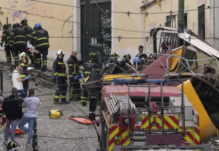 Πορτογαλία: Στους 16 οι νεκροί από τον εκτροχιασμό του τελεφερίκ στη Λισαβόνα