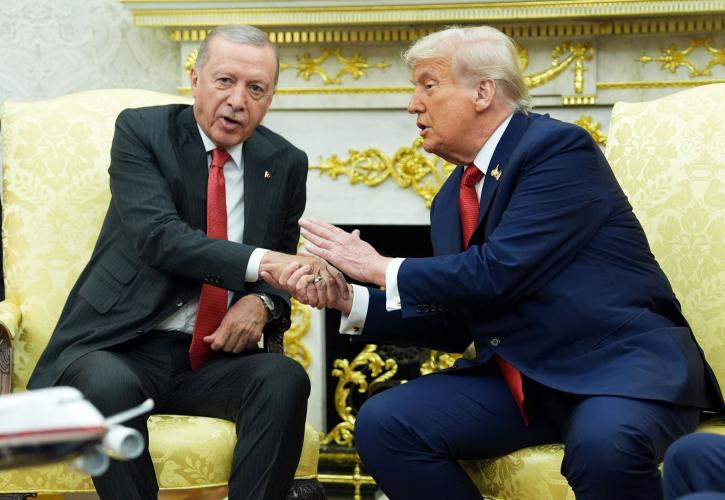 Τραμπ σε Ερντογάν: Ενδέχεται να αρθούν οι κυρώσεις κατά της Τουρκίας - Τι είπε για F-35