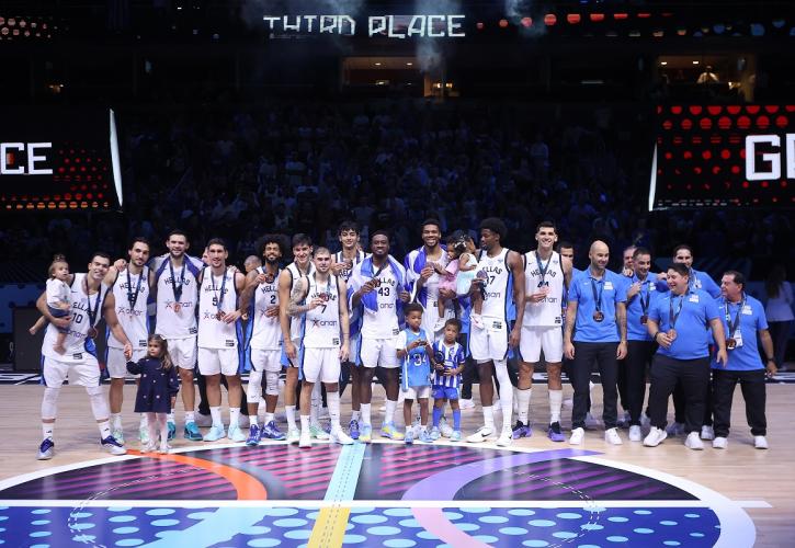 Ευρωμπάσκετ: «Χάλκινη» η εθνική με ηγέτη τον Γιάννη Αντετοκούνμπο