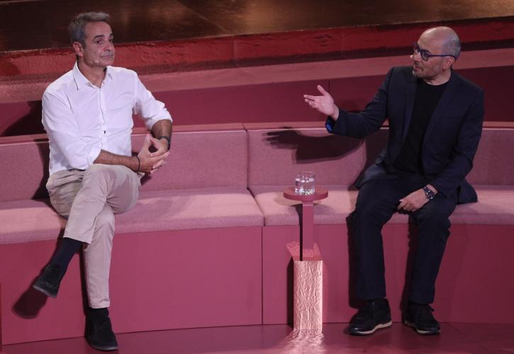 Συζήτηση Μητσοτάκη με τον Ντέμη Χασάμπη στο Ηρώδειο για το AI