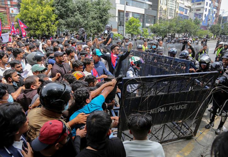 Νεπάλ: Τουλάχιστον 19 νεκροί κατά την καταστολή αντικυβερνητικών διαδηλώσεων